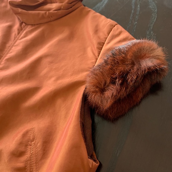 French quilted tunic. Super cute and elegant. - Picture 6 of 8